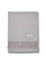 Load image into Gallery viewer, Pashmina Shawl شال باشمينا