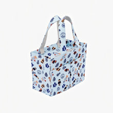 Load image into Gallery viewer, Shopper Bag with Zipper كيس مشمع