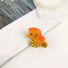 Load image into Gallery viewer, Hair Clip Small مشبك شعر صغير