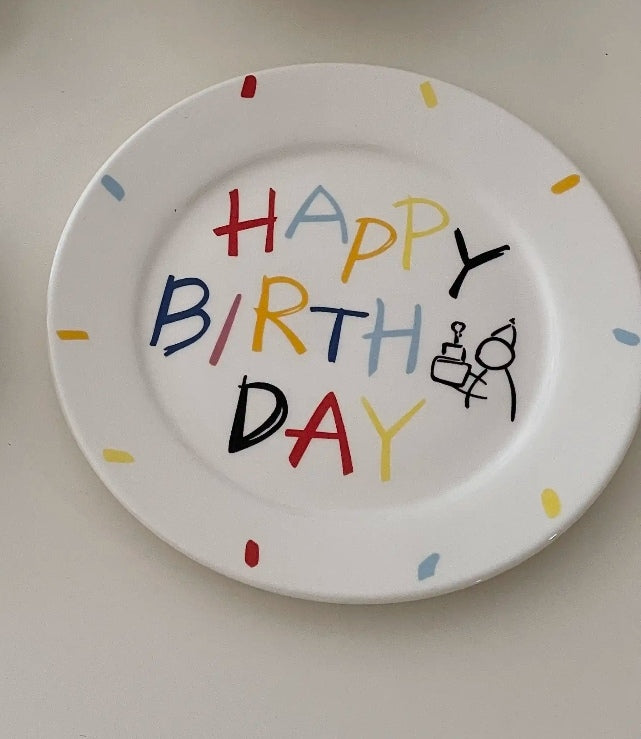 Happy Birthday white plate لوحة بيضاء لعيد ميلاد سعيد