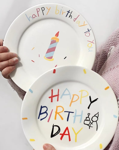 Happy Birthday white plate لوحة بيضاء لعيد ميلاد سعيد