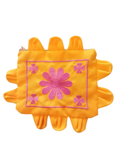 Load image into Gallery viewer, Clothing Clutch مخلب القماش