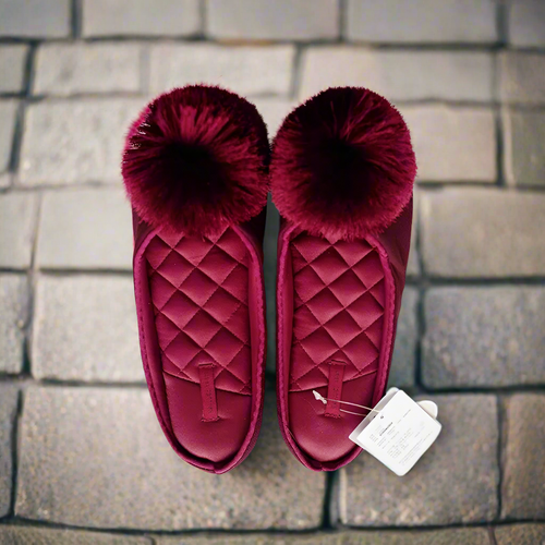 Woman's Non-Slip Soft Slippers نعال ناعمة غير قابلة للانزلاق للنساء
