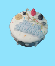 Load image into Gallery viewer, Happy Birthday Cake Candle شمعة كعكة مصممة لعيد ميلاد سعيد