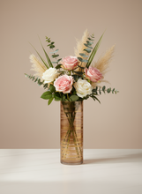 Load image into Gallery viewer, Cylinder Glass Vase مزهرية زجاجية أسطوانية