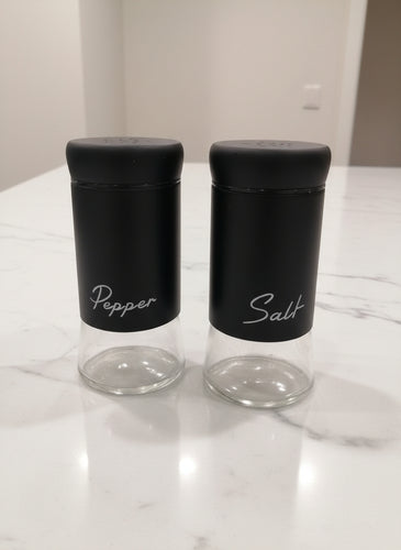 Salt & Pepper Set