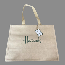 Load image into Gallery viewer, Harrods Reusable Jute Shopper Bag حقيبة تسوق هارودز من الجوت قابلة لإعادة الاستخدام