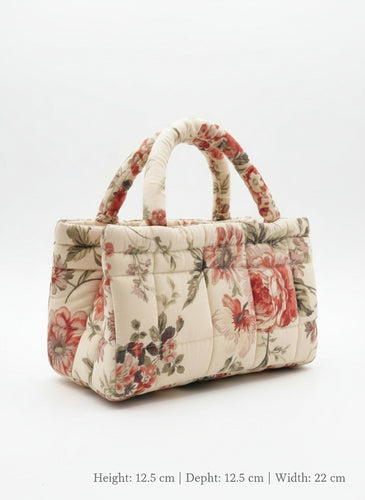 Small Bag حقيبة صغيرة