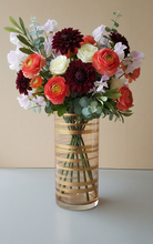 Load image into Gallery viewer, Cylinder Glass Vase مزهرية زجاجية أسطوانية