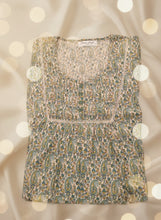 Load image into Gallery viewer, Cotton Long Sleeve dress جلابيه قطن  بأكمام طويلة من لندن