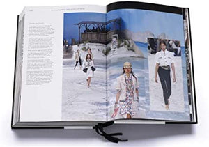 Chanel Catwalk Book كتاب شانيل