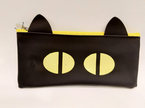 Pencil case مقلمه