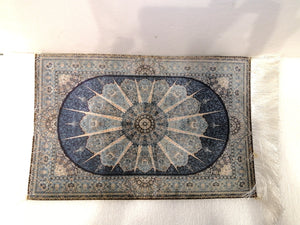 Acrylic Tray with Carpet صينية أكريليك مع سجادة