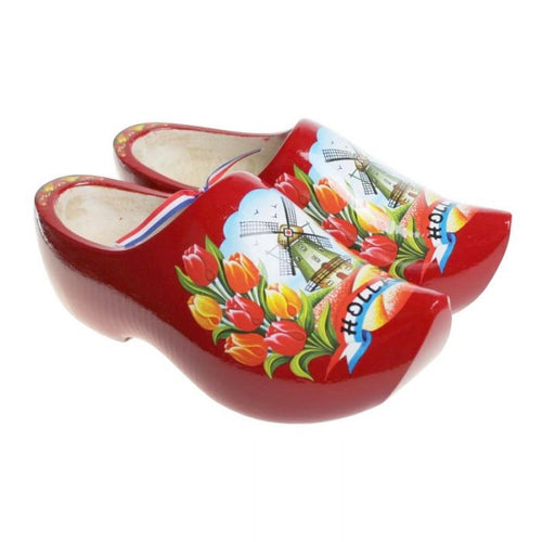 Wooden traditional shoes حذاء خشبي تقليدي